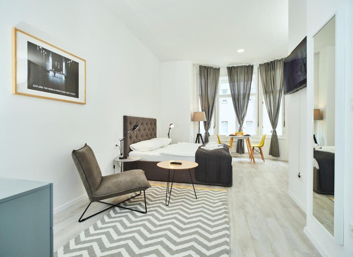 Porta Downtown Apartments By Irundo ザグレブ エクステリア 写真